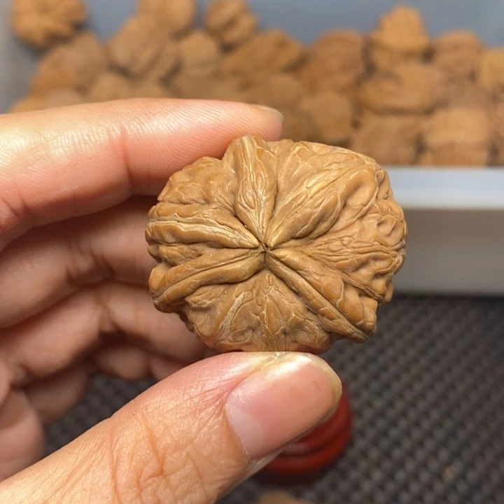 ****人吊坠文玩核桃文玩核桃异形单只