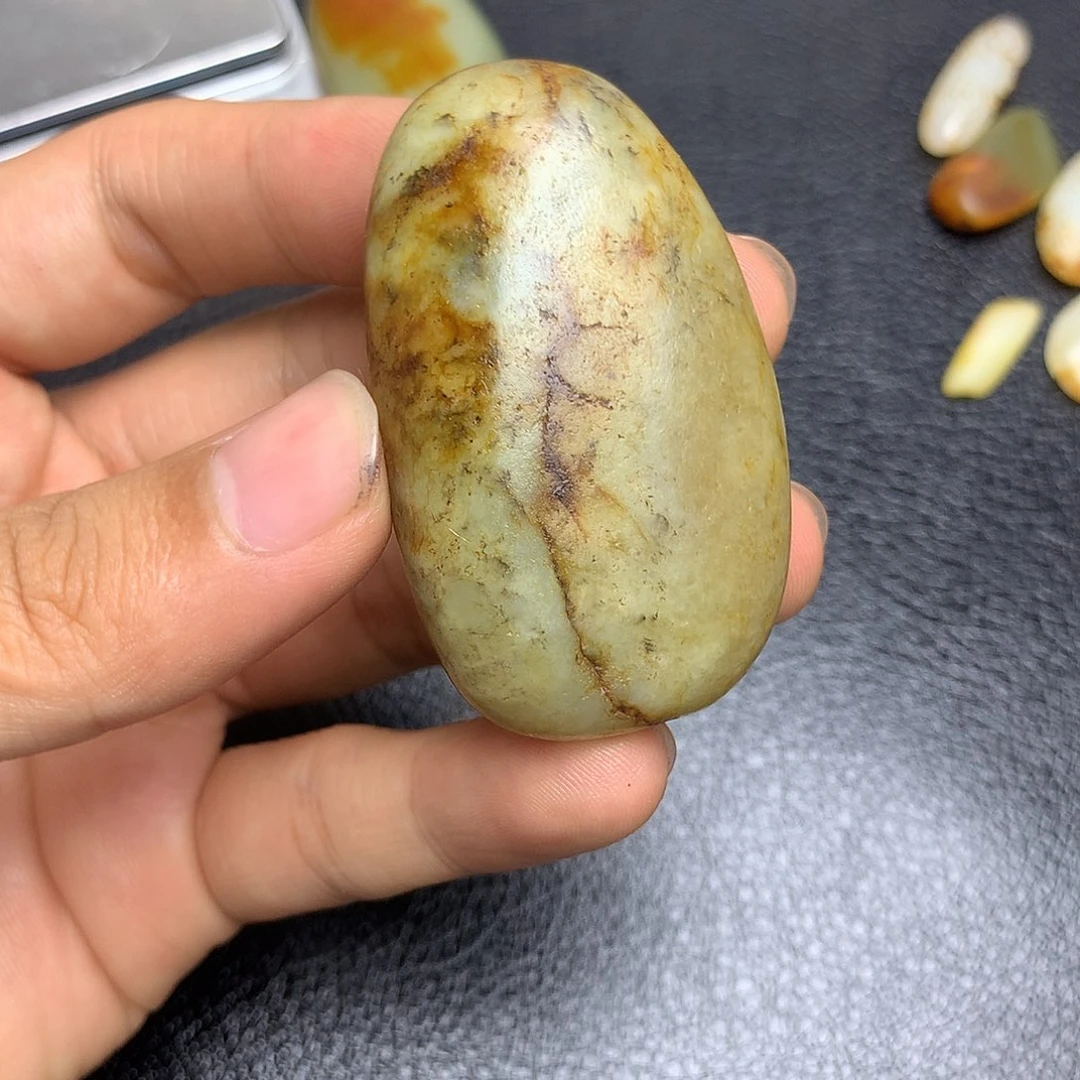 和田玉未镶嵌摆件