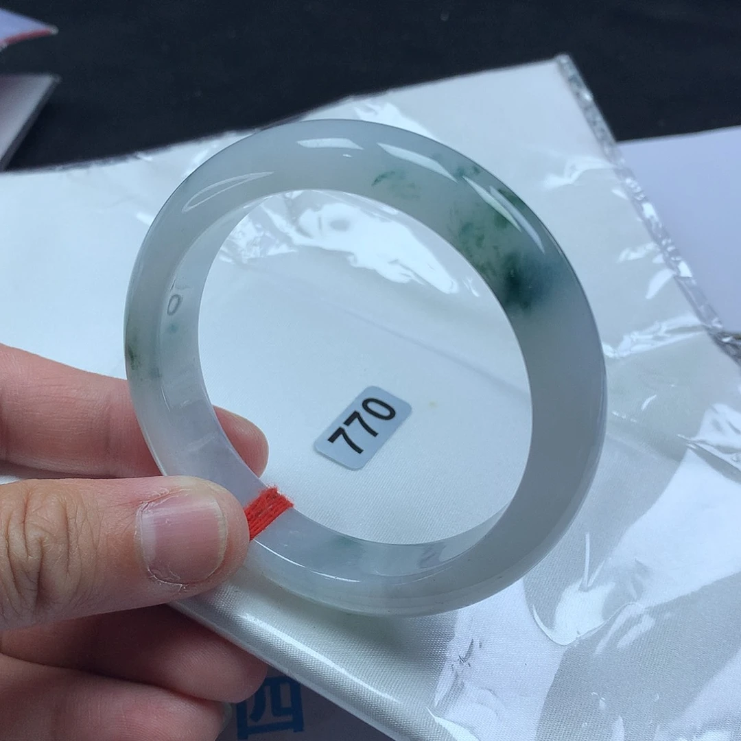 翡翠手镯未镶嵌56正圈