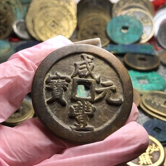 D***H铜现代仿制工艺品