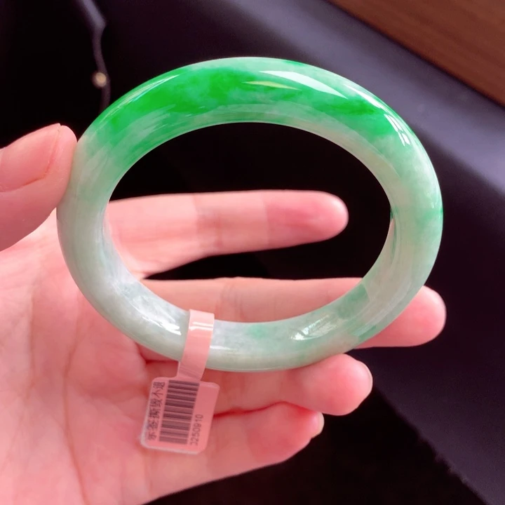 未镶嵌手镯翡翠翡翠