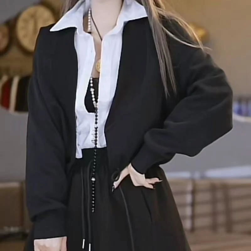 下摆抽绳开衫短款外套
