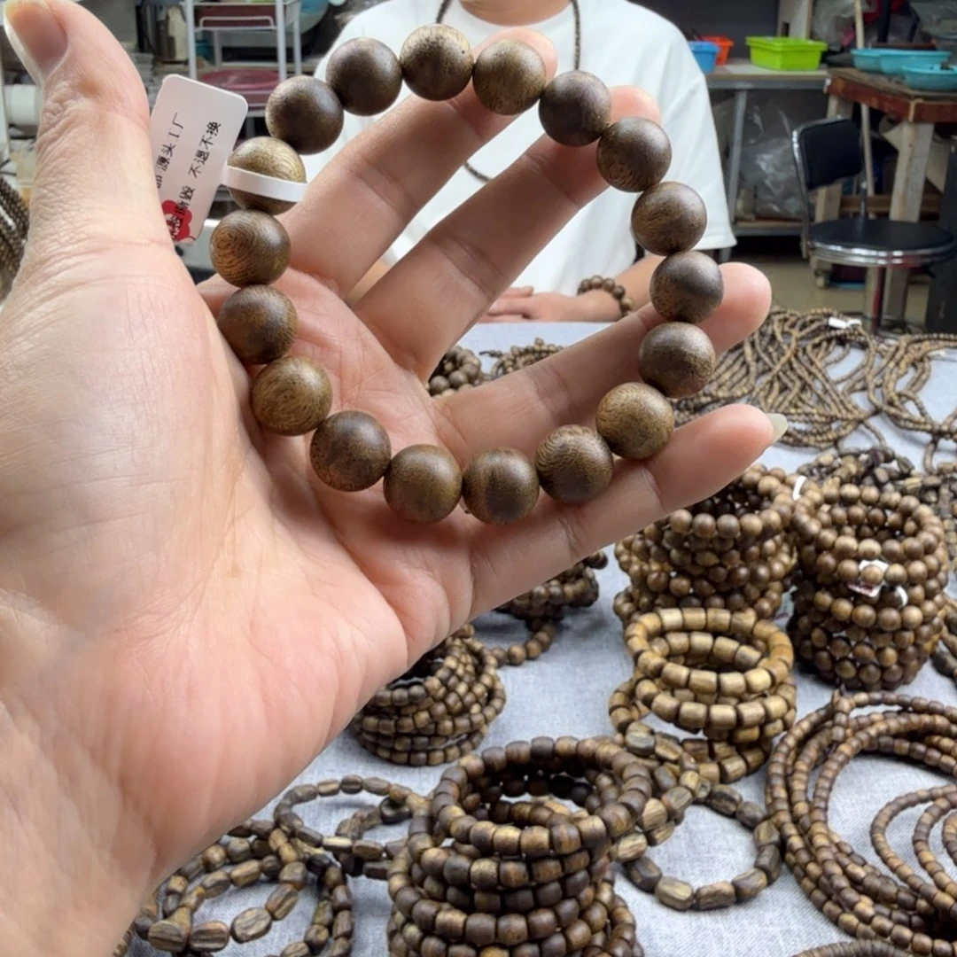 沉香沉香碎屑1.2男款单圈10.7克