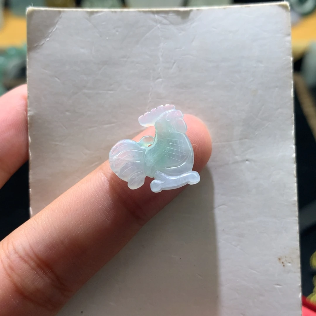 翡翠未镶嵌颈饰000