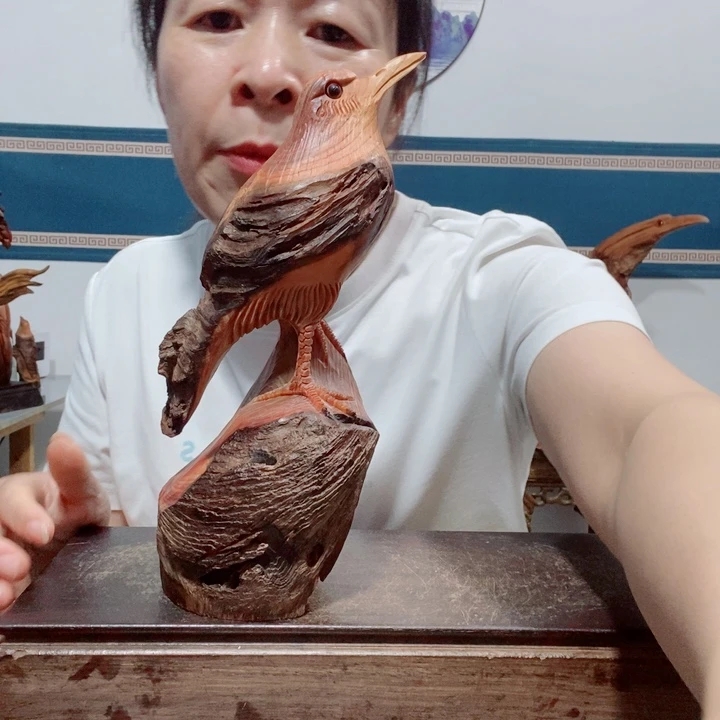 木我***蛋百年树的设计风格