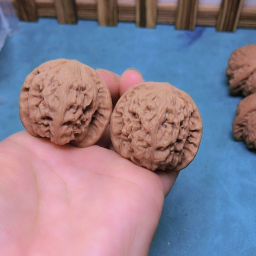 【闪购商品】摆件核桃38野狼
