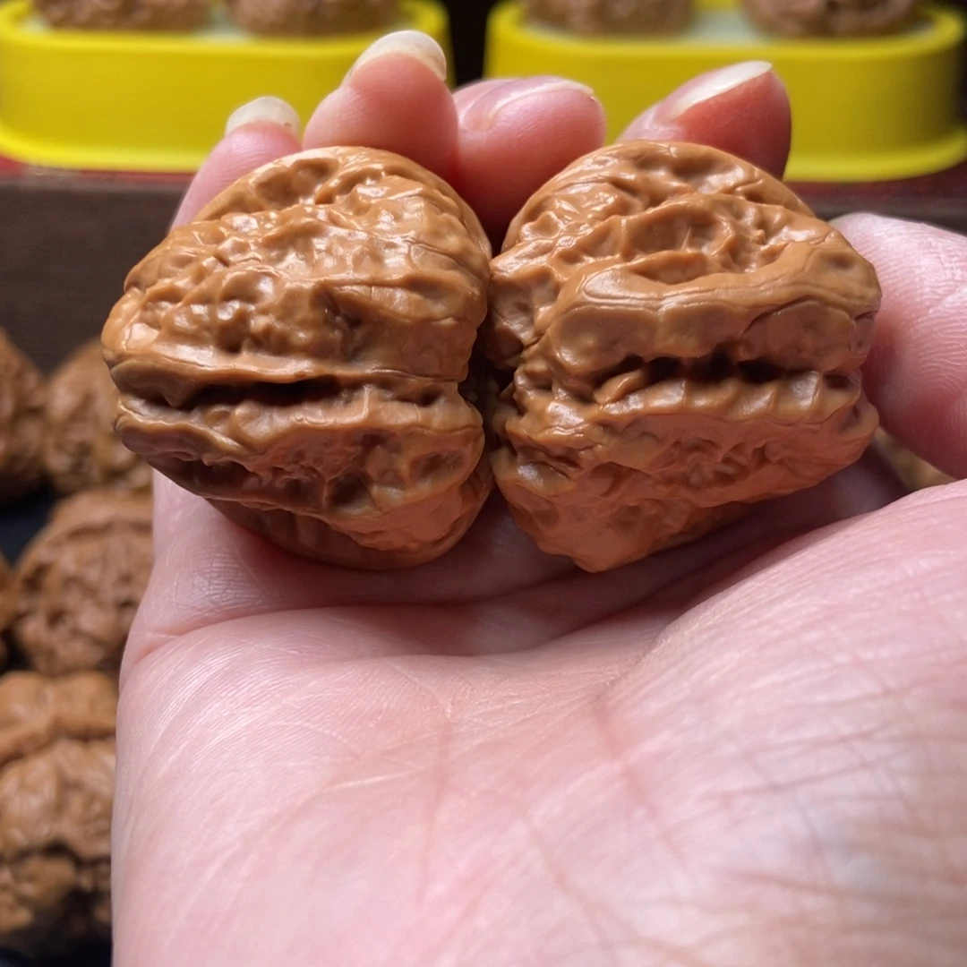 美***淇文玩核桃把件蛤蟆头