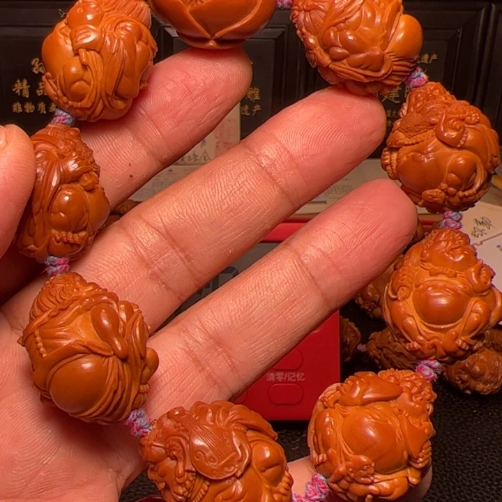 阿***宝手串橄榄核八大金刚