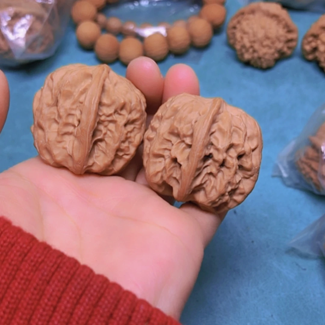 【闪购商品】摆件核桃38平谷方块修尖