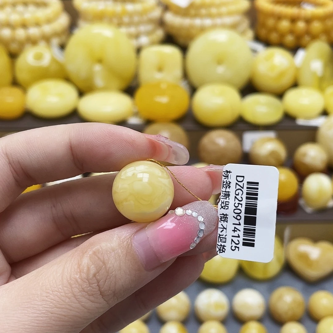 裸石琥珀未镶嵌16.4mm浓蜡妖花圆珠皮色