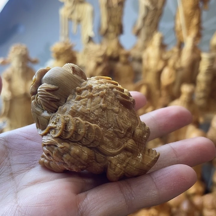 柏木（崖柏）三足金蟾