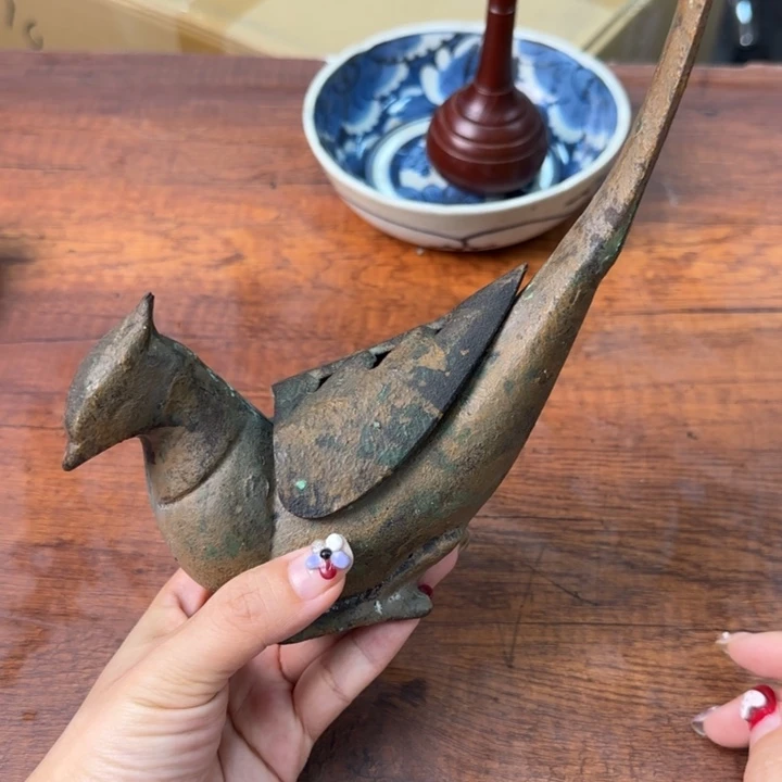 一个陶瓷物件哈哈哈哈