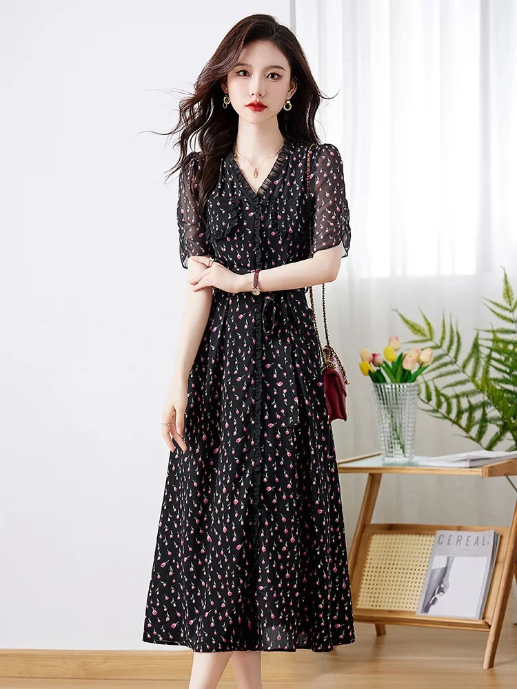 053连衣裙碎花显瘦时尚夏季小个子法式收腰气质