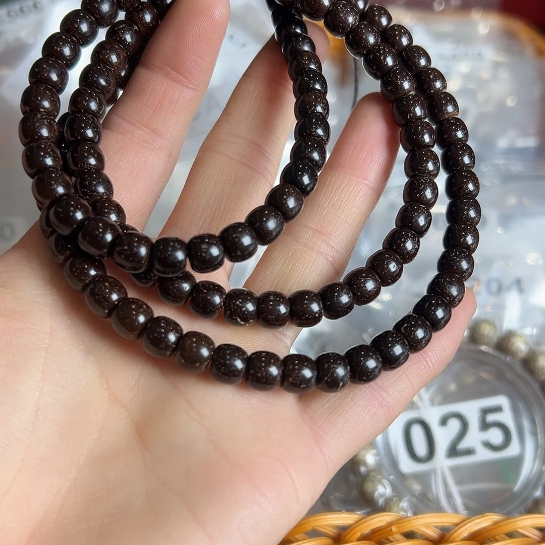 阿***旗吊坠星月菩提7.9*6.7左右椰蒂棕眼棕线坑特征