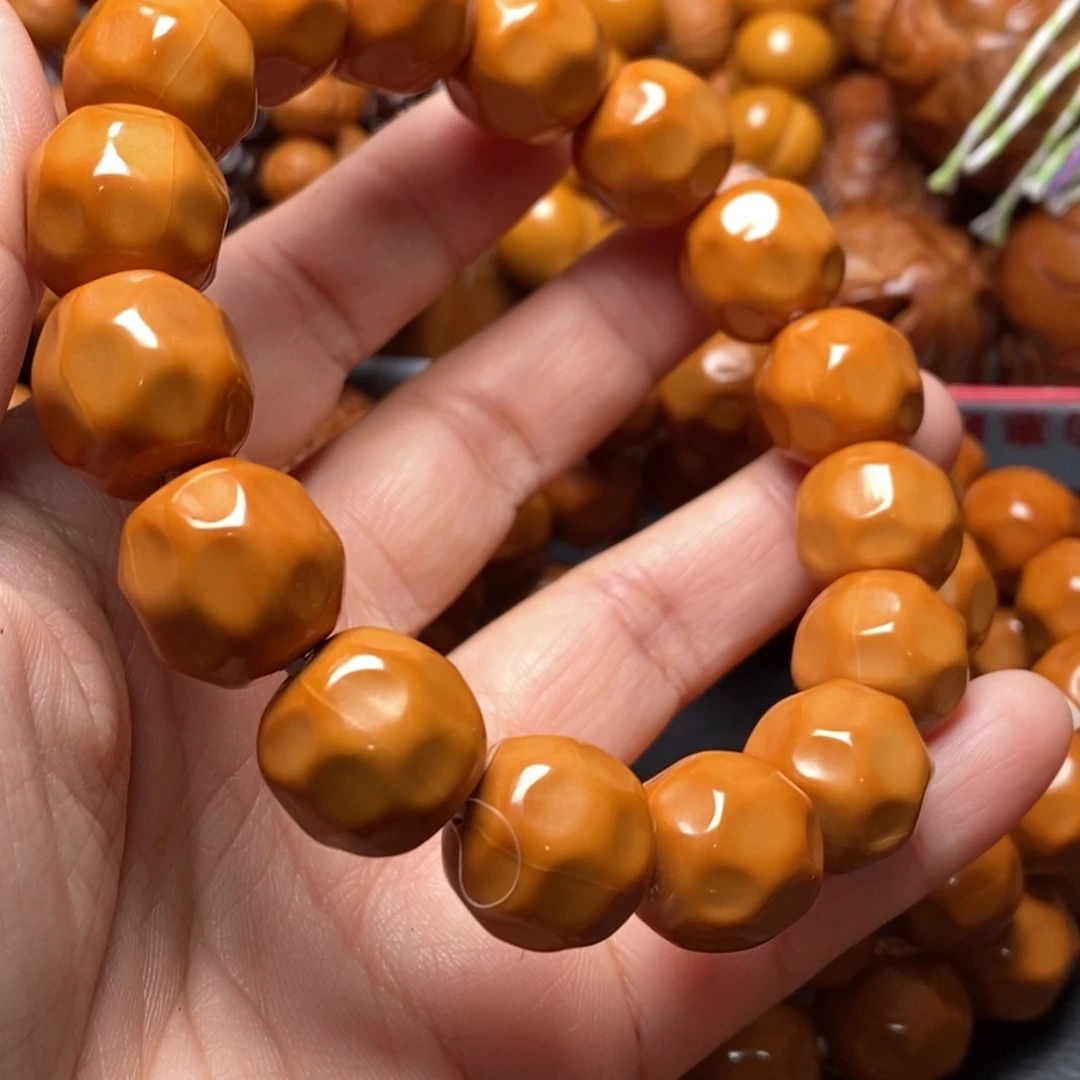 吊坠猴头核桃猴头