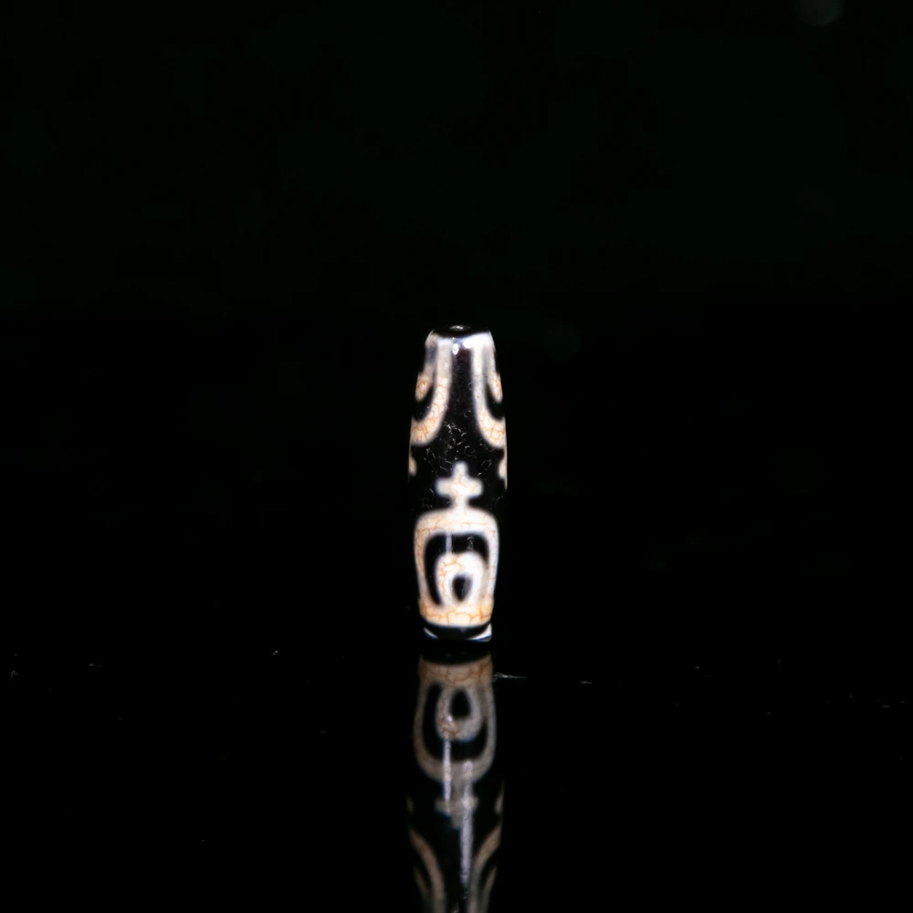 玛瑙挂件HLX/5905（评级撕毁不退）