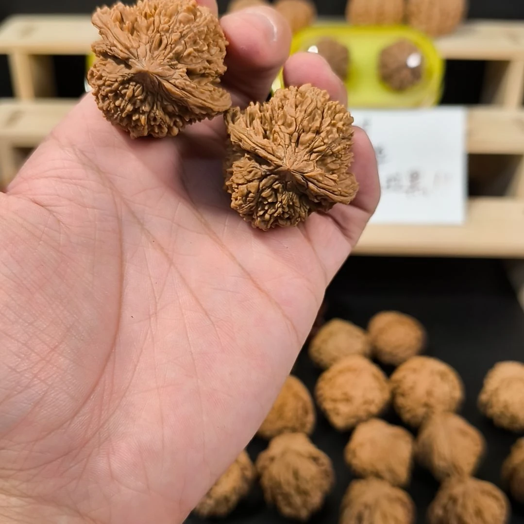 吊坠文玩核桃40+满天星