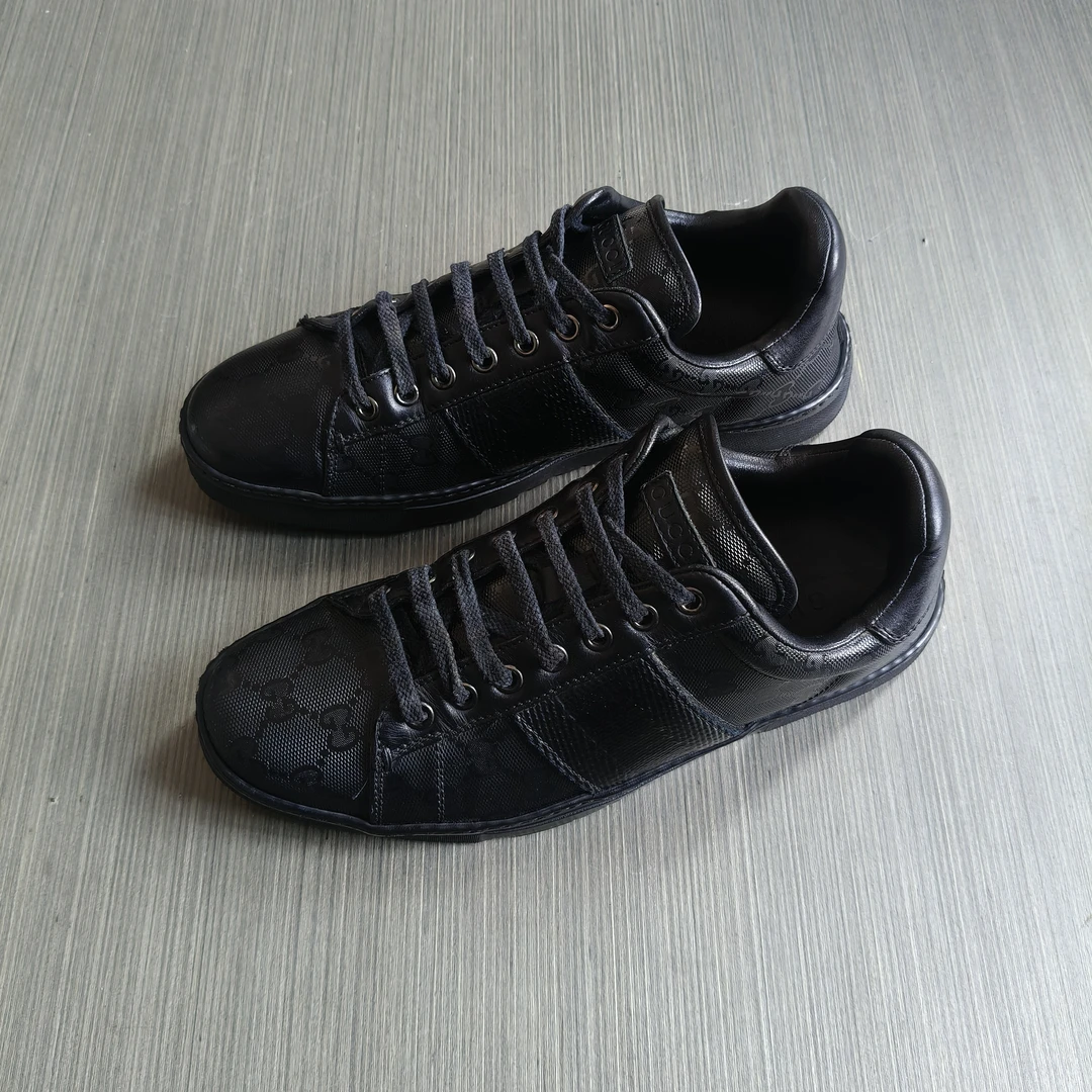 95新 GUCCI/古驰 38.5码/黑色双G满印老花大logo 低帮休闲板鞋