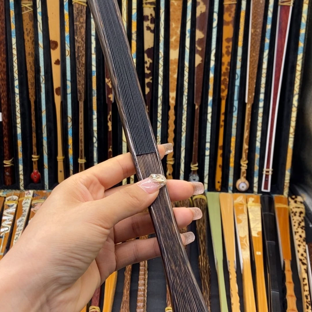 扇子L*767865486645666