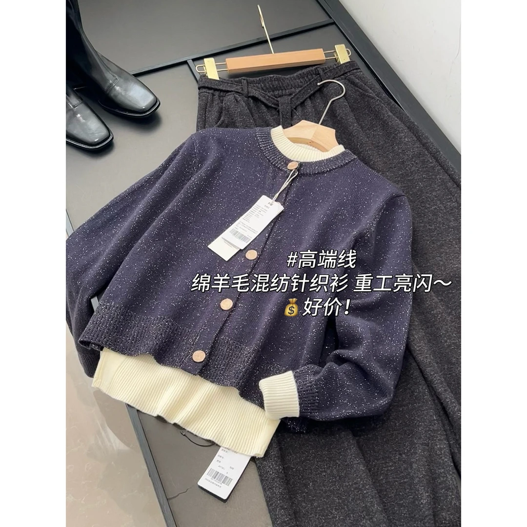 时尚简约 软糯舒适 圆领排扣针织开衫毛衣气质百搭外套女