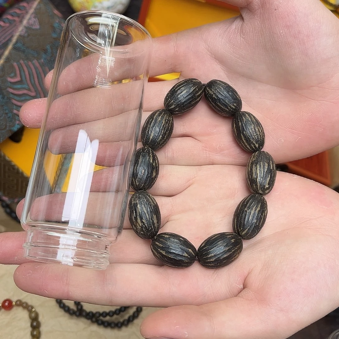 大叶紫檀（黑酸枝木类）