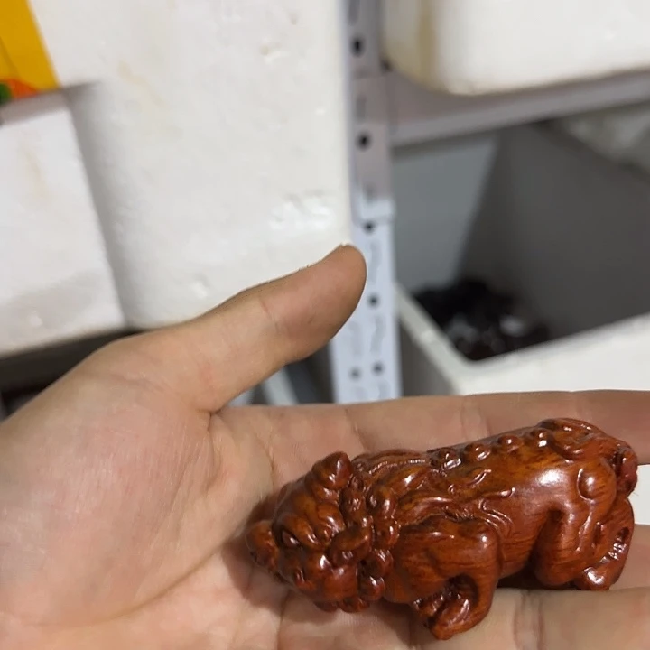 木花梨木7霸王貔貅一只