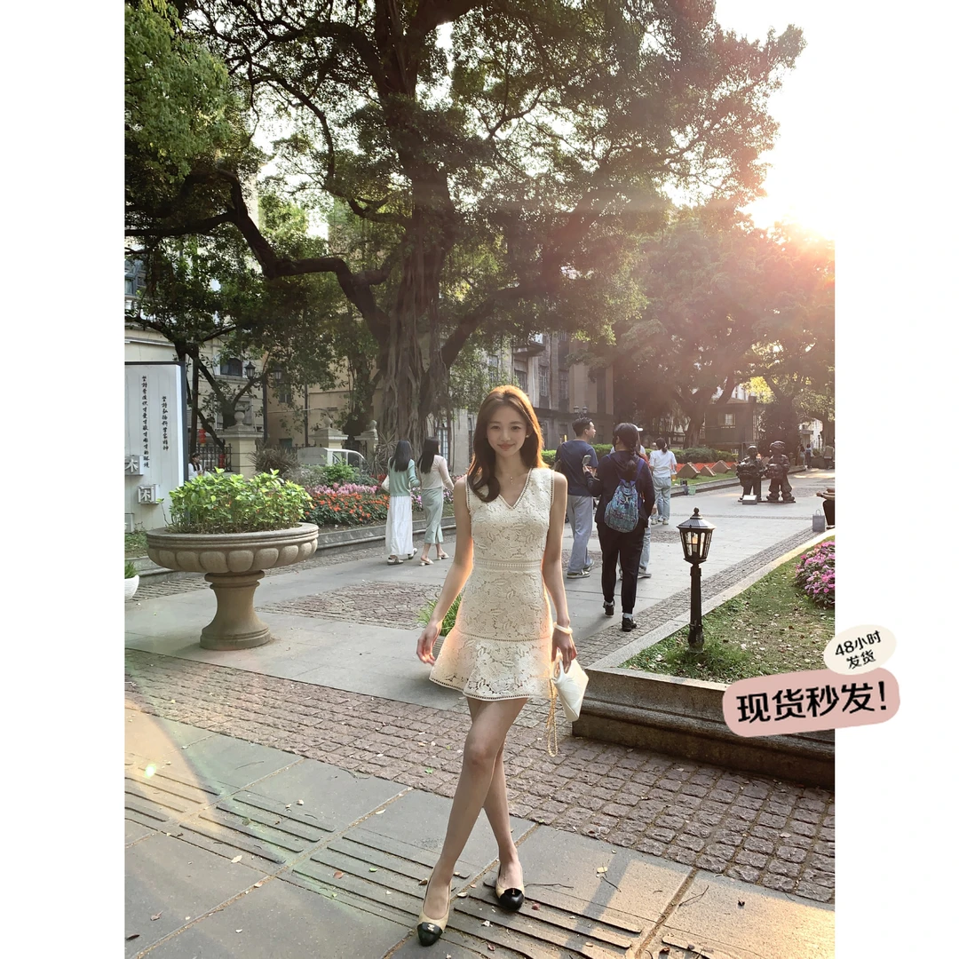 万万不熬夜【戛纳印象 】小众设计气质修瘦无袖蕾丝钩花鱼尾连衣裙