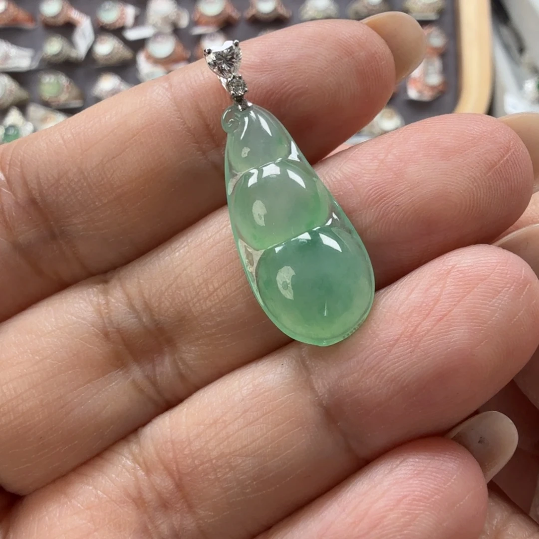 翡翠18K金镶嵌戒指8060