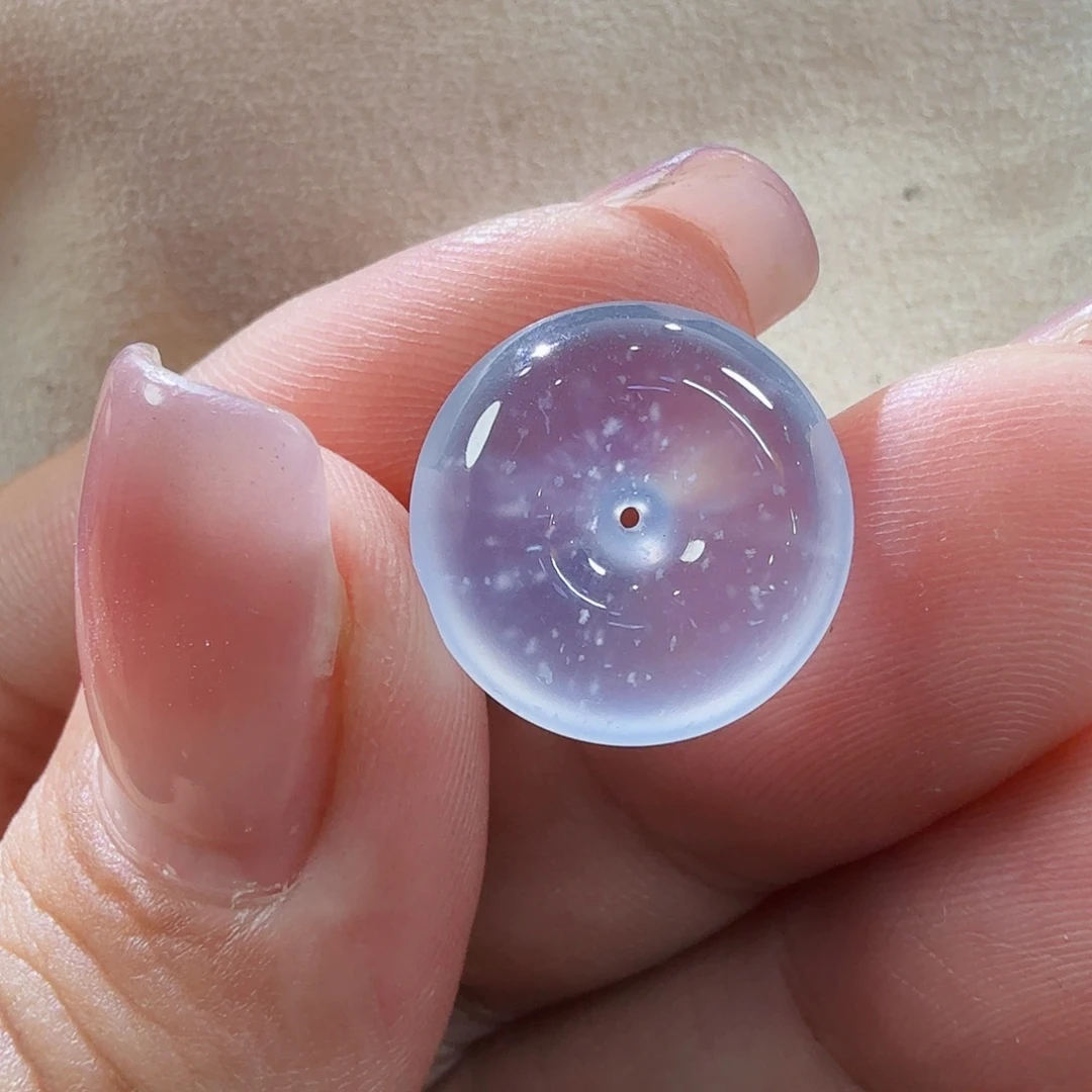 翡翠未镶嵌颈饰裸石