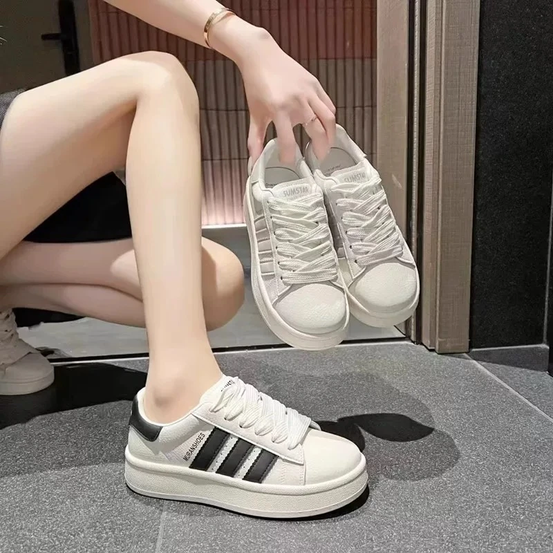 小白鞋女款2025春季新款百搭透气休闲运动鞋小白鞋