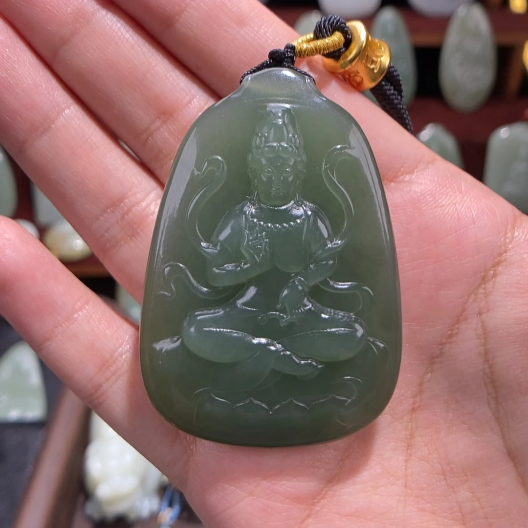 和田玉（糖玉）未镶嵌颈饰