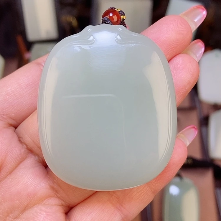 【闪购商品】颈饰未镶嵌和田玉