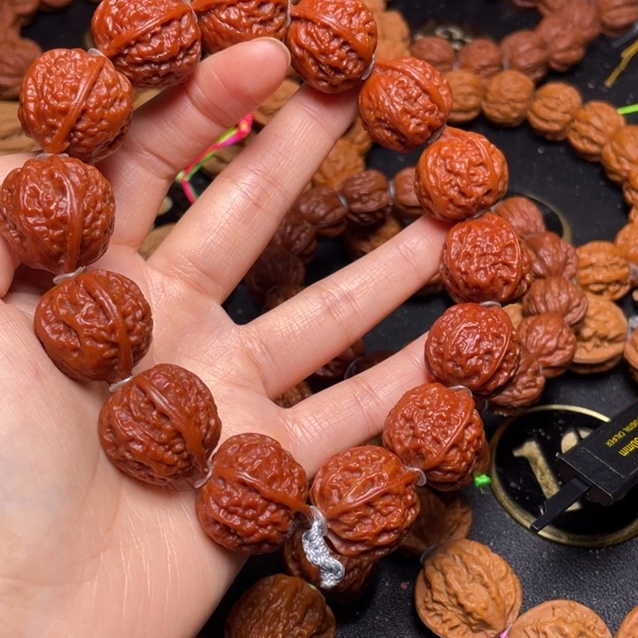 手串文玩核桃麻花纹一道筋