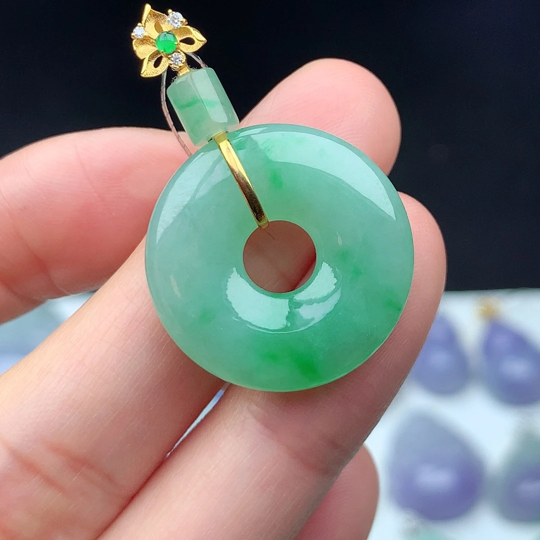 翡翠18K金镶嵌吊坠(不含链)