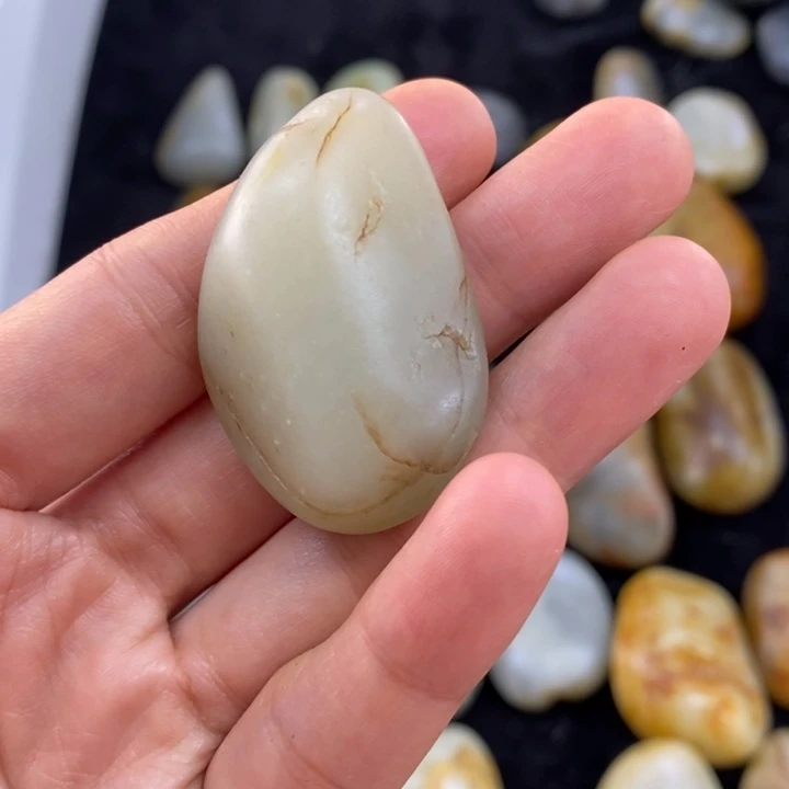 未镶嵌和田玉（糖玉）挂件贤*