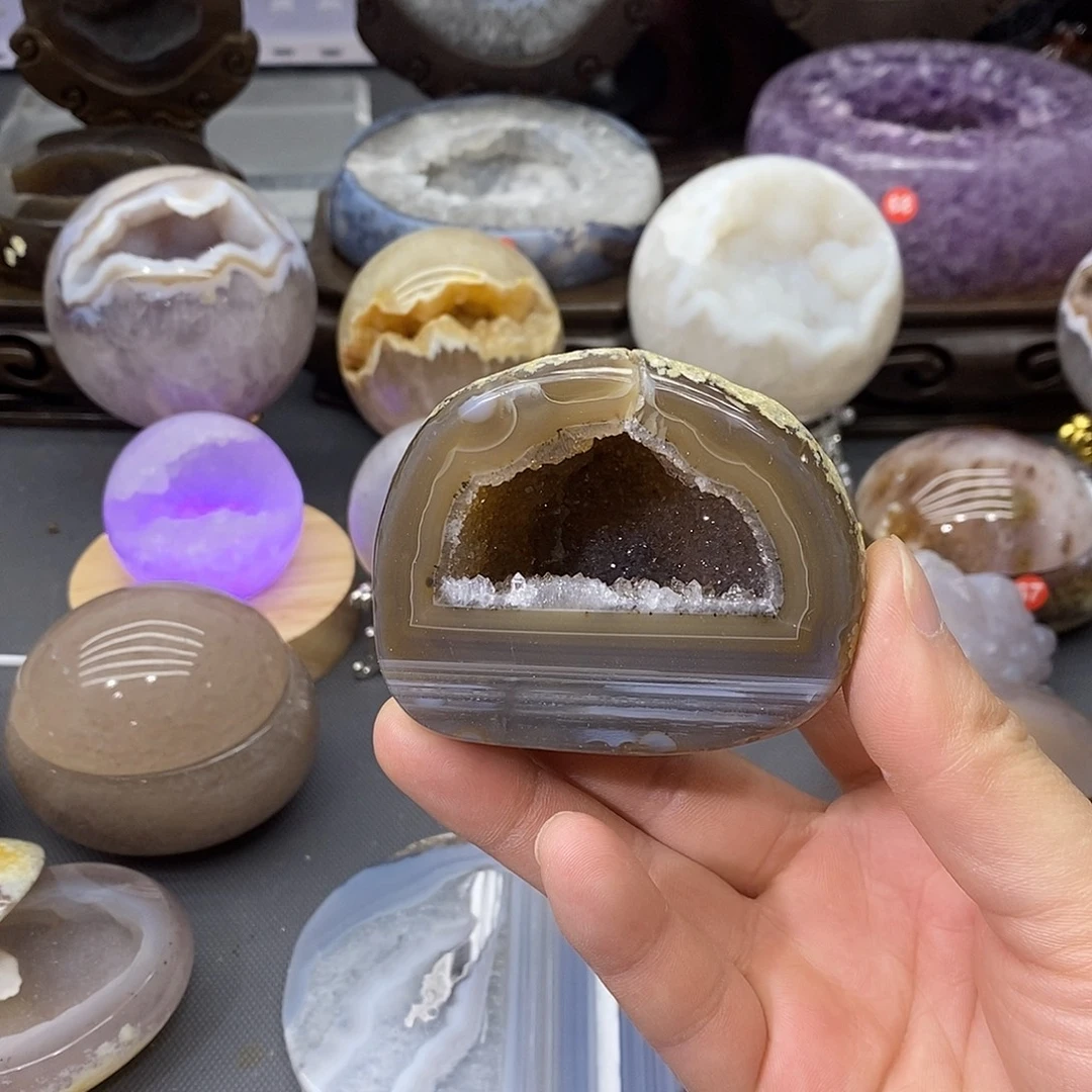 摆件未镶嵌紫晶晶洞
