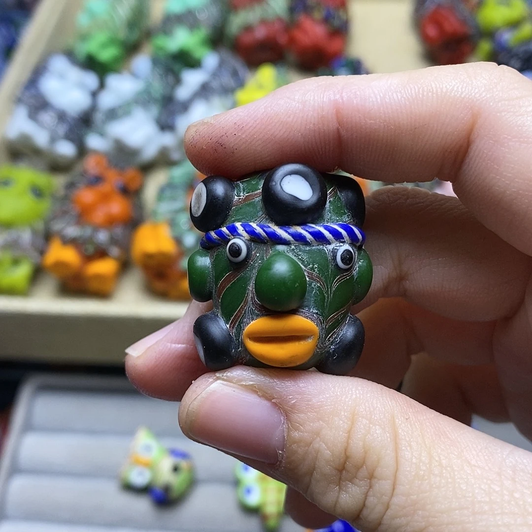 琉璃颈饰搞怪小脸