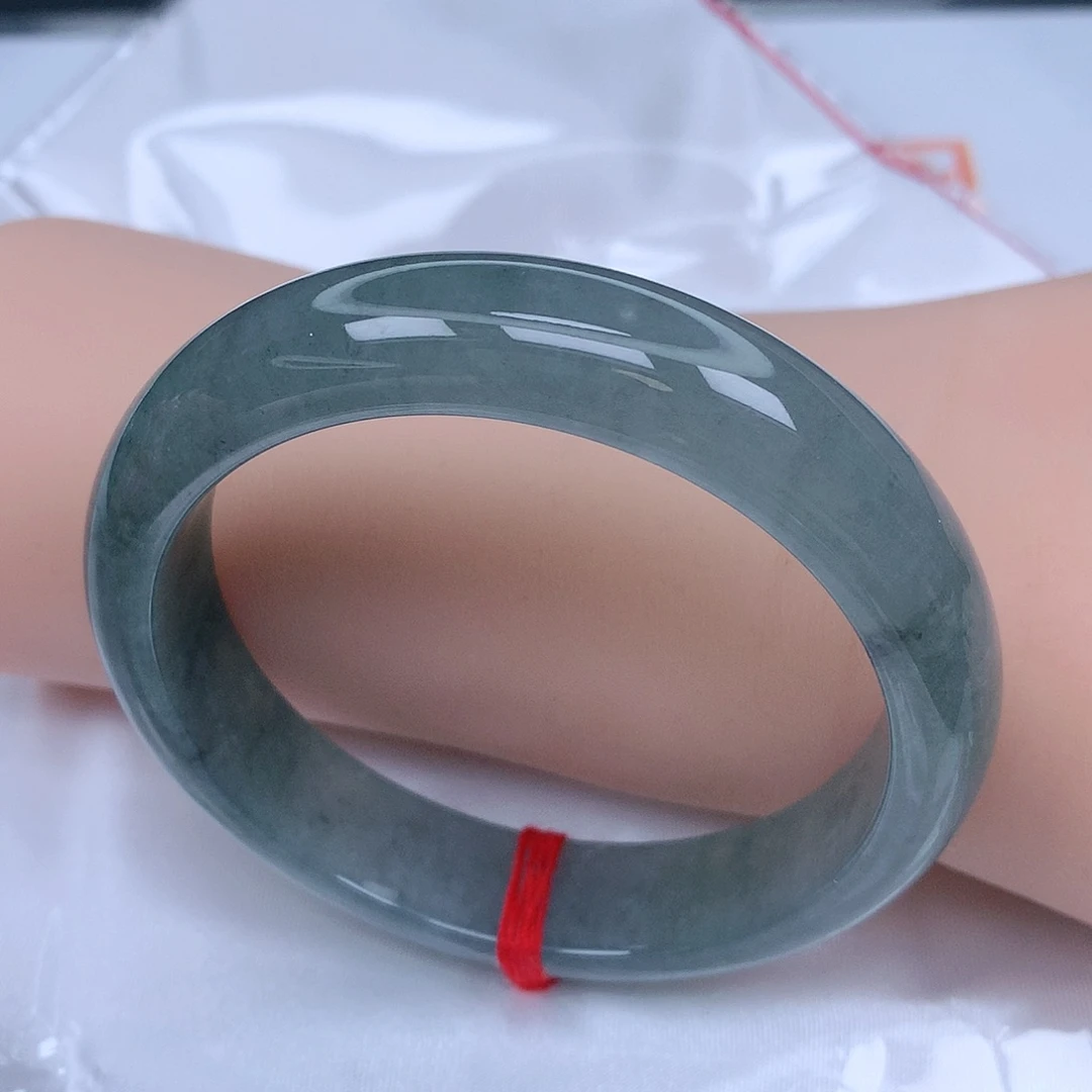 【闪购商品】未镶嵌手镯翡翠，56