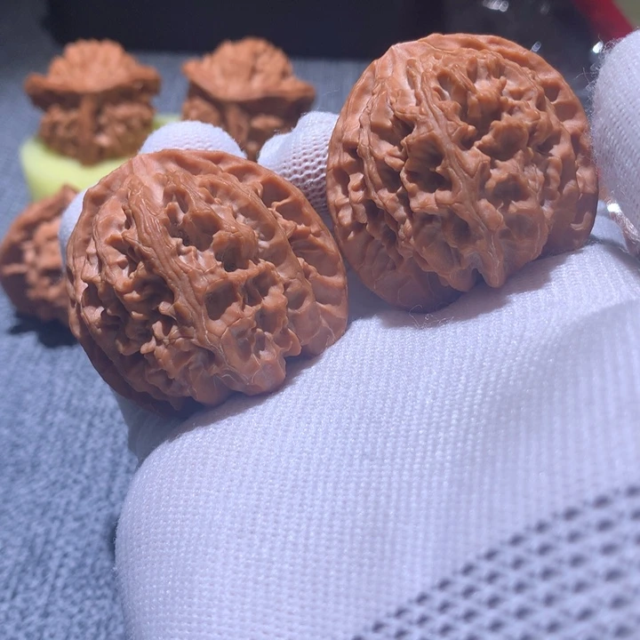 把件文玩核桃42苹果园底有动刀