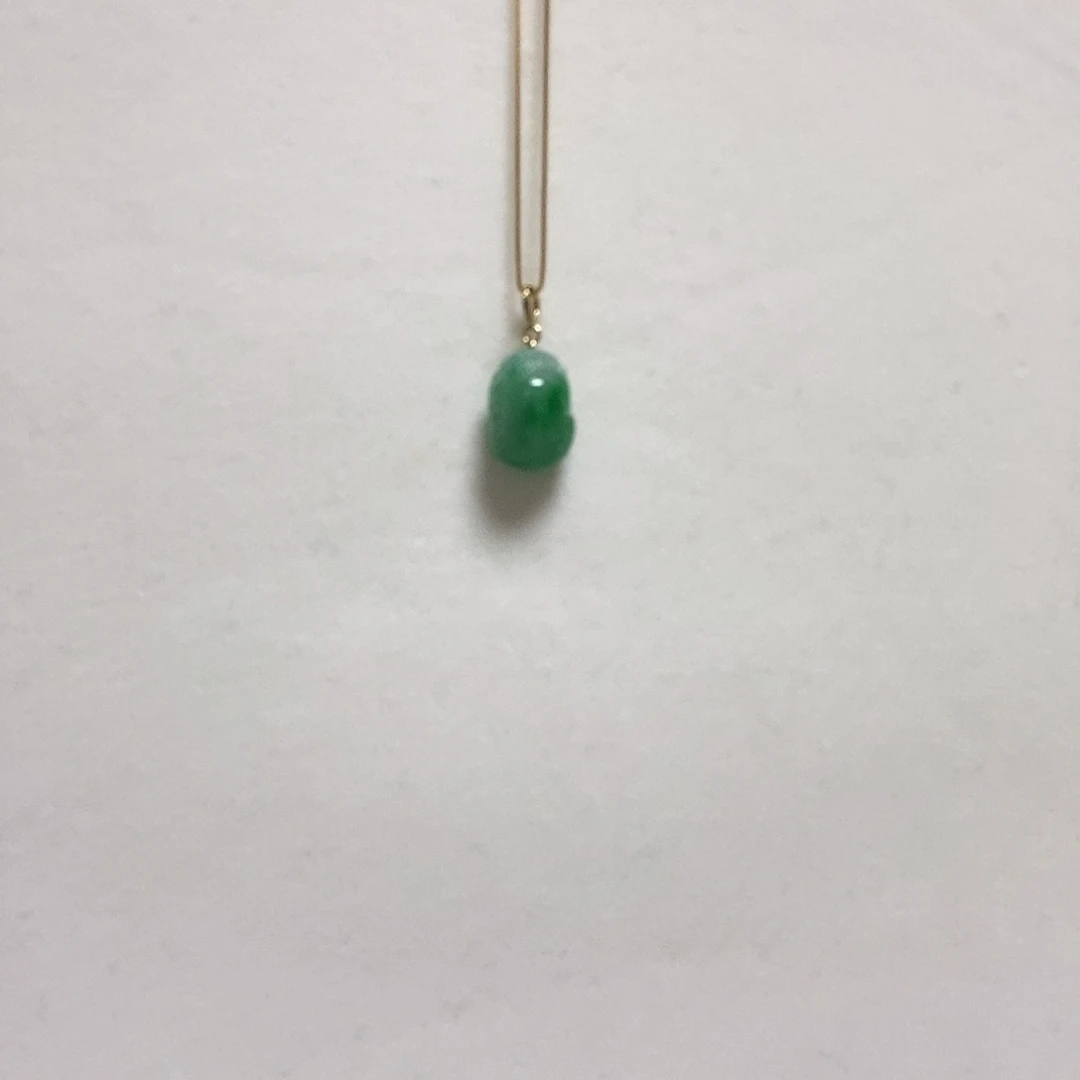 翡翠颈饰18K金镶嵌简单