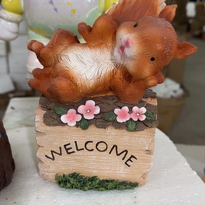 树脂太阳能摆件哈