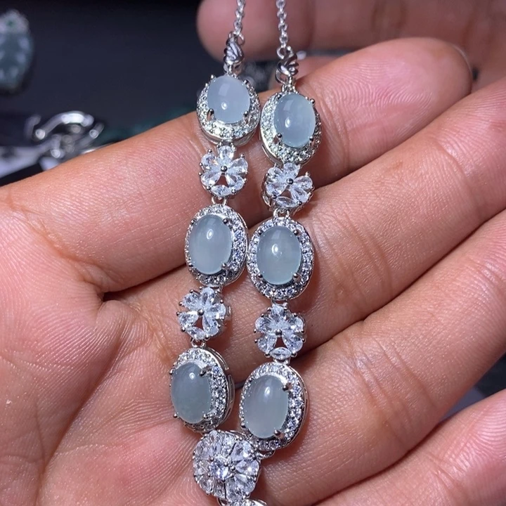 翡翠未镶嵌颈饰天然翡翠