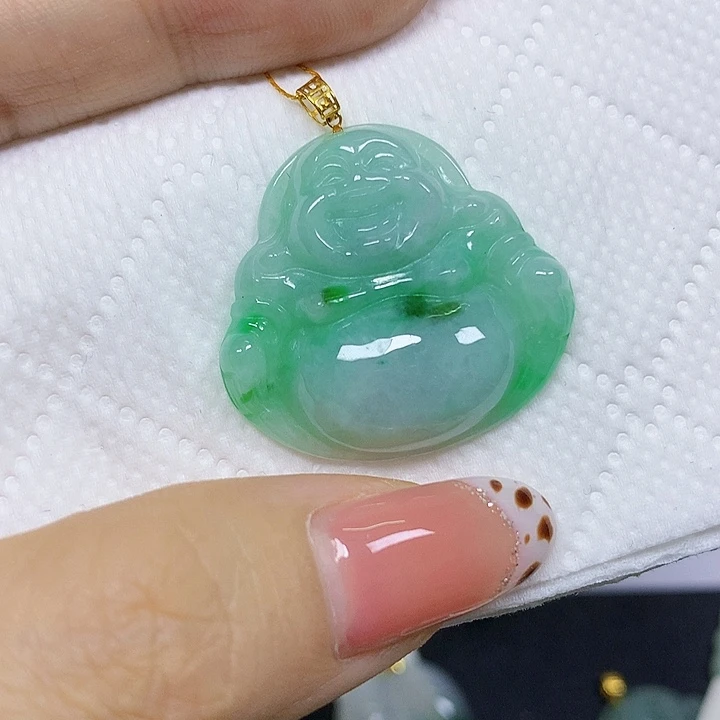 翡翠18K金镶嵌颈饰挂件