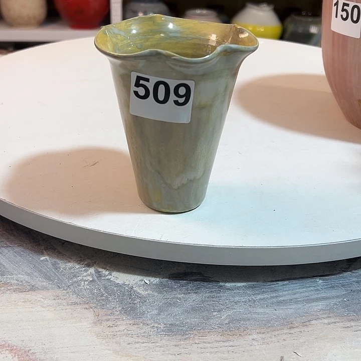 花瓶白泥口8，高12，摆件509