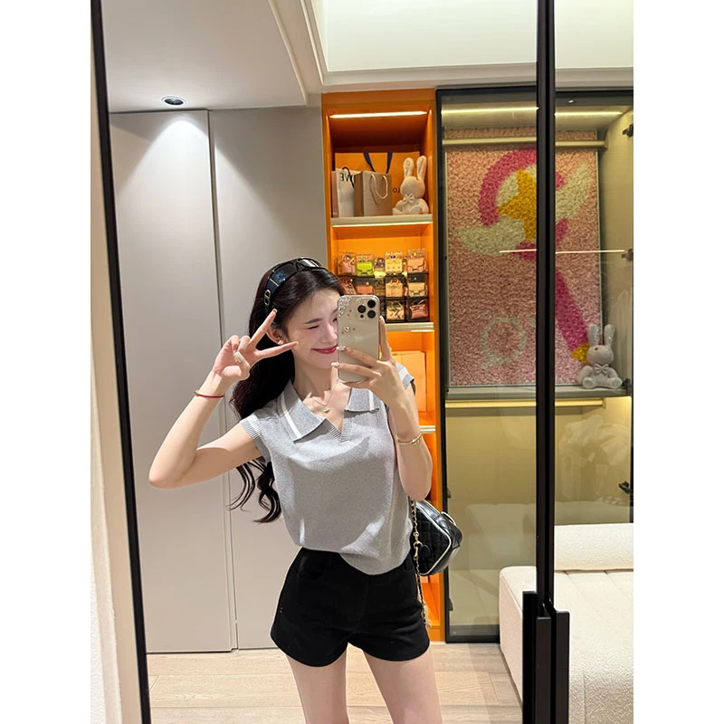 韩系气质灰色polo领t恤女夏季新款设计感短款修身翻领针织衫上衣