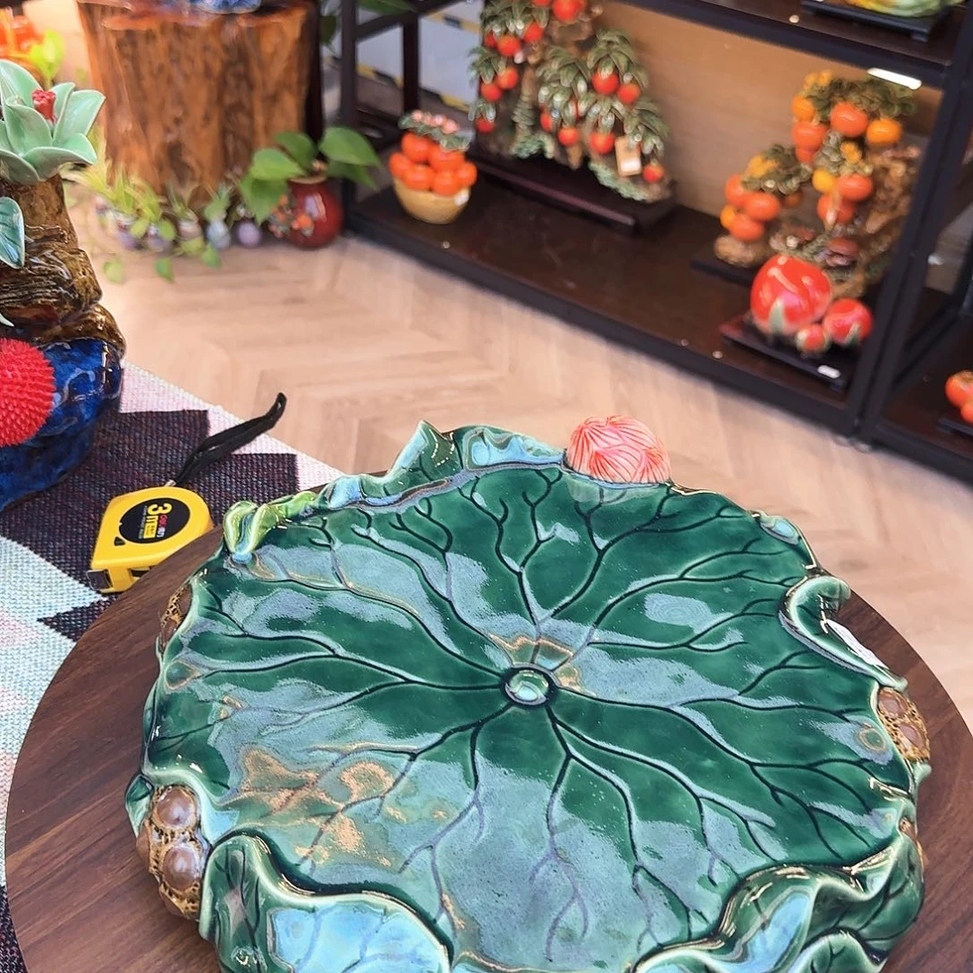 陶瓷32直径荷叶茶泡盘