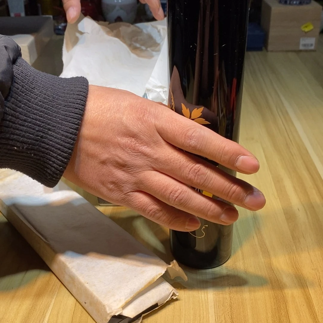 王*易雅集工艺品有限公司