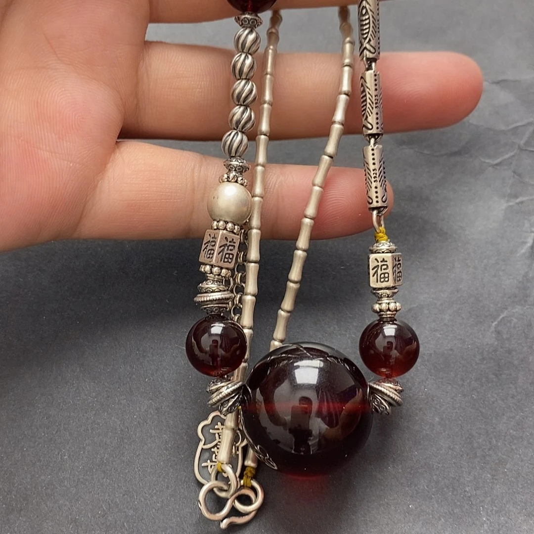 琥珀未镶嵌裸石吊坠