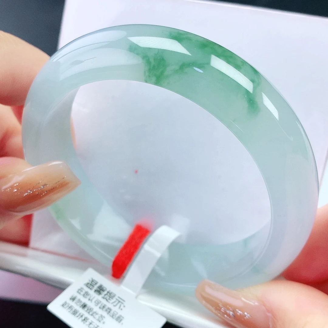 未镶嵌手镯翡翠56轮胎