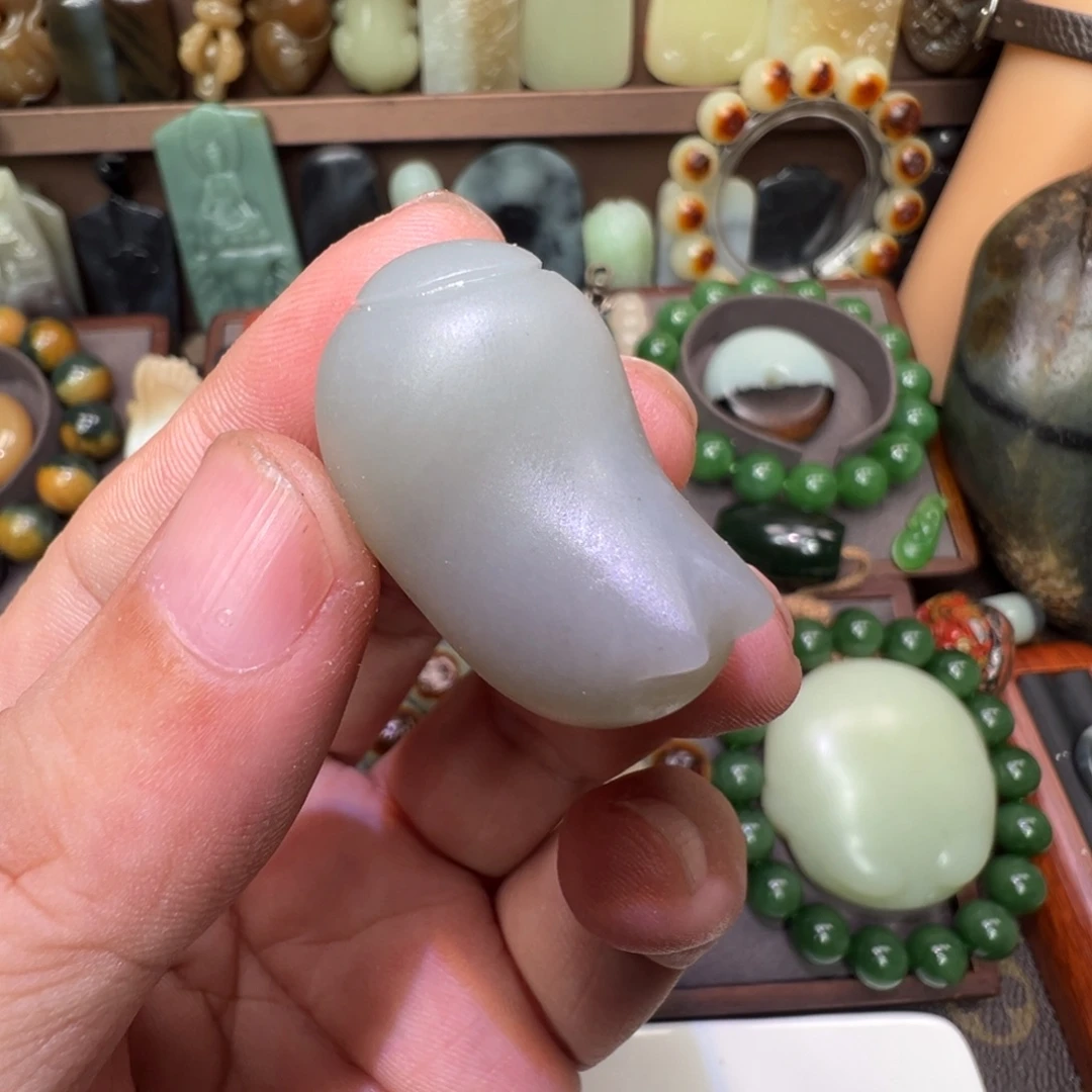 和田玉未镶嵌颈饰大猪蹄子 福利